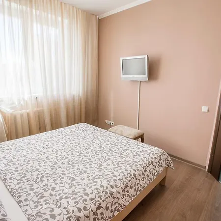Apartment One-bedroom Flat On Pritytskogo Street *
